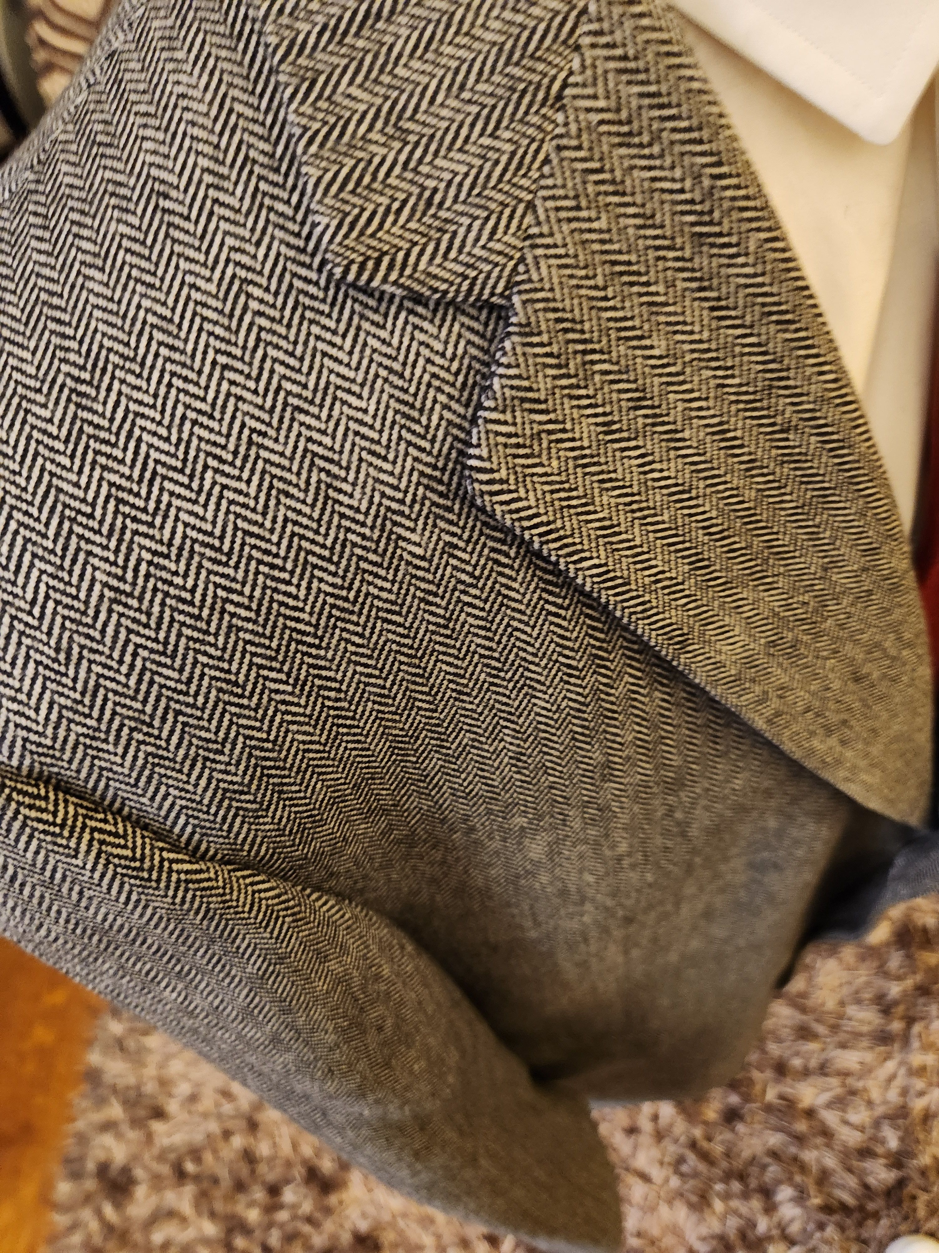 Hart Schaffner Marx 100% Wool Herringbone Blazer Size 44R - 2 Thumbnail