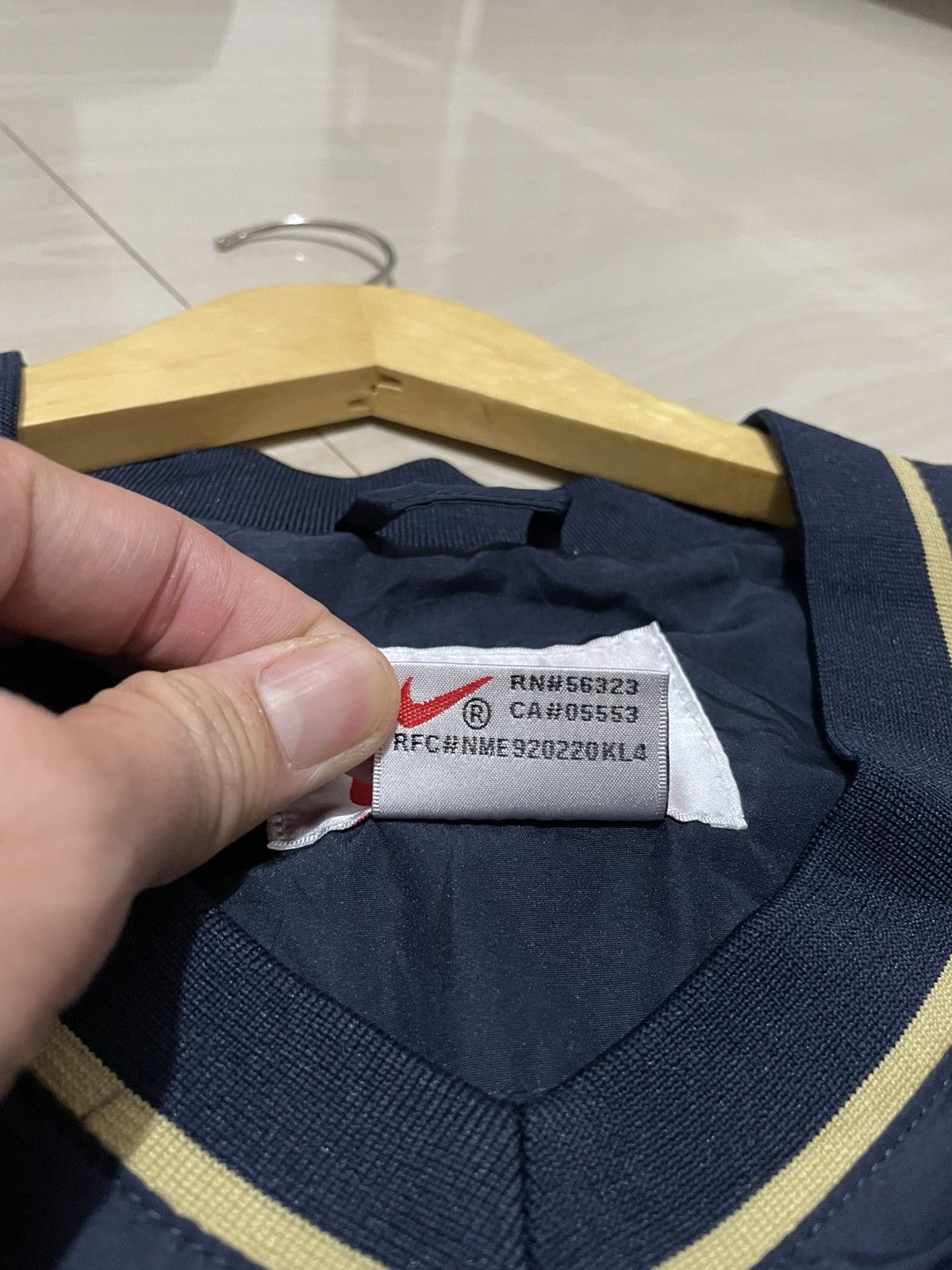 Nike Nike windbreaker Size US XL / EU 56 / 4 - 5 Thumbnail