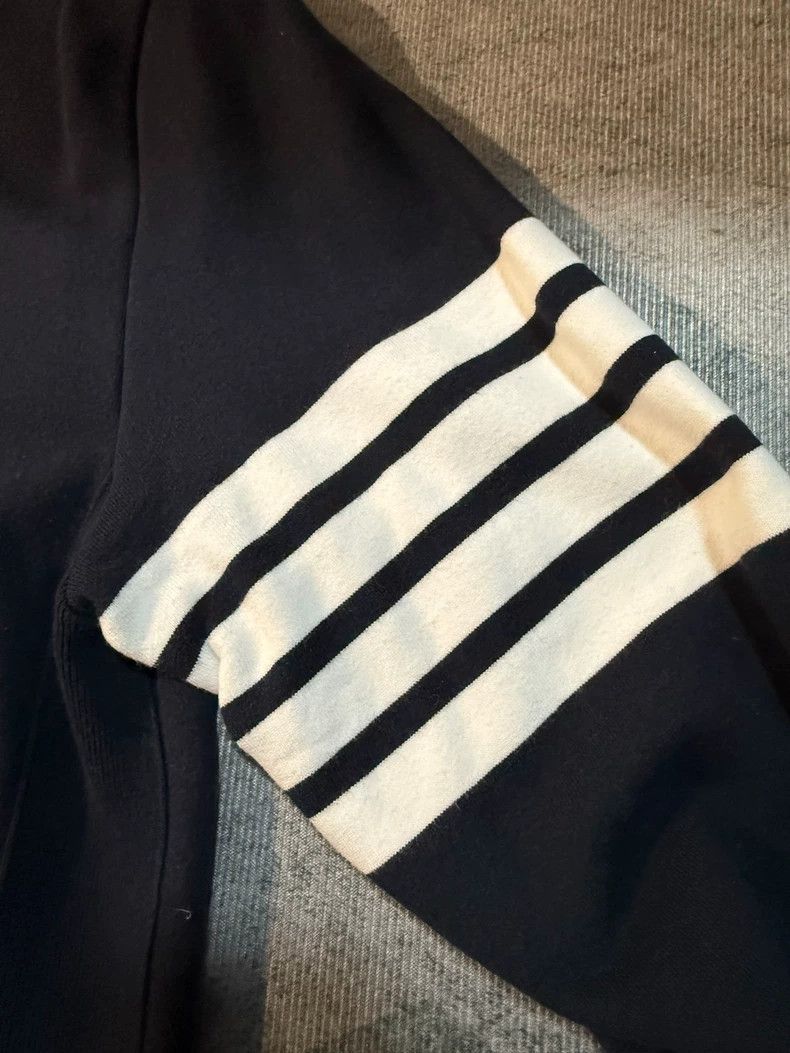 Thom Browne Thom Browne Round neck hoodie Size US XL / EU 56 / 4 - 5 Thumbnail
