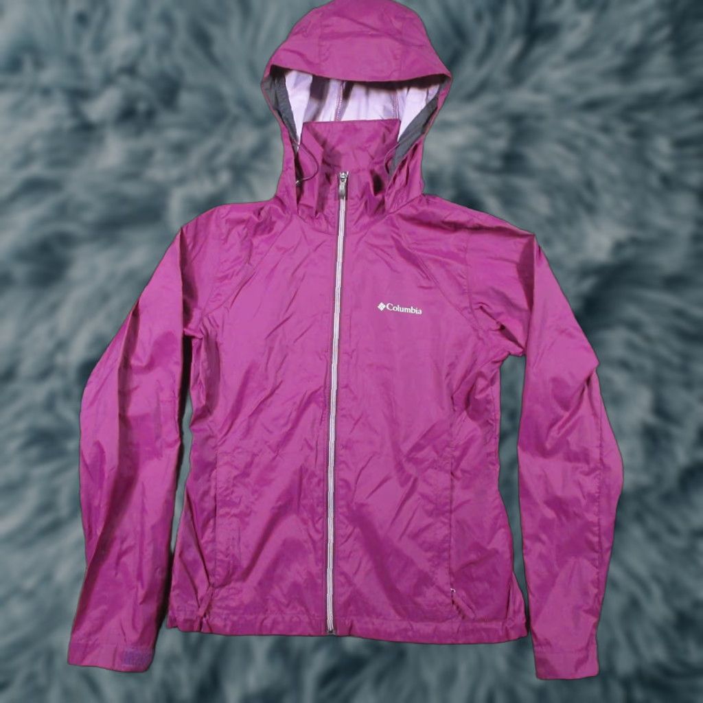 Vintage Columbia Windbreaker Jacket Womens XS Purple Lightweight Hooded Packable EUC Regular Fit Long Zip Size XS / US 0-2 / IT 36-38 - 1 Thumbnail