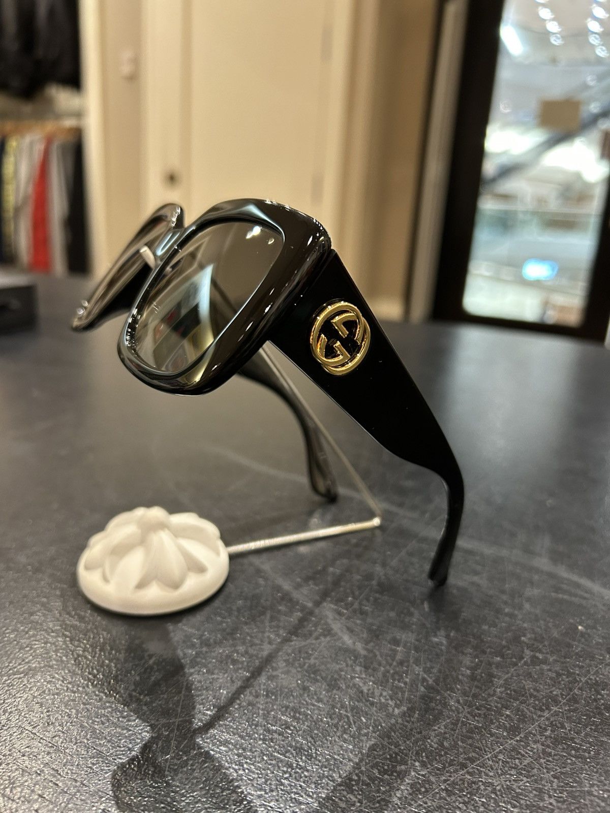 Gucci Gucci Oversized Square Sunglasses Size ONE SIZE - 2 Thumbnail