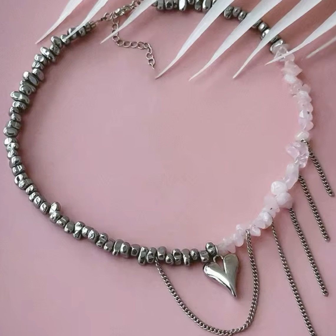 Macys Elegant pink Stone Beads Chain Heart Pendant Necklace Choker Size ONE SIZE - 2 Thumbnail