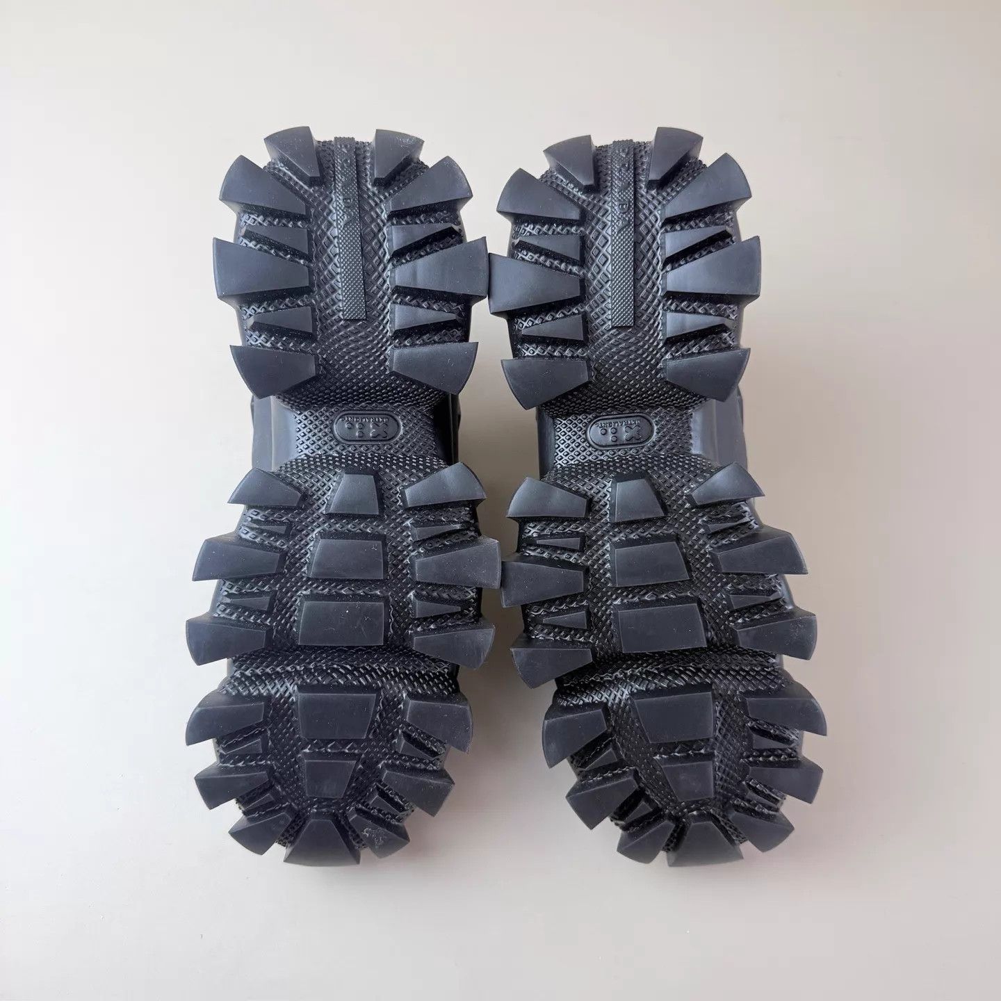 Prada Prada platform gear sole black 37 shoes YLP5167 Size US 6.5 / IT 36.5 - 6 Thumbnail
