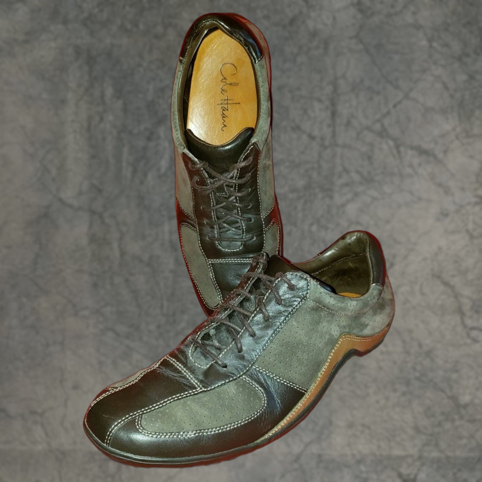 Cole Haan Cole Haan Men's Casual Sneakers Two Toned Leather Brown 9M Shoes Casual Comfortable Slip Resistant Lightweight Size US 9 / EU 42 - 1 Thumbnail