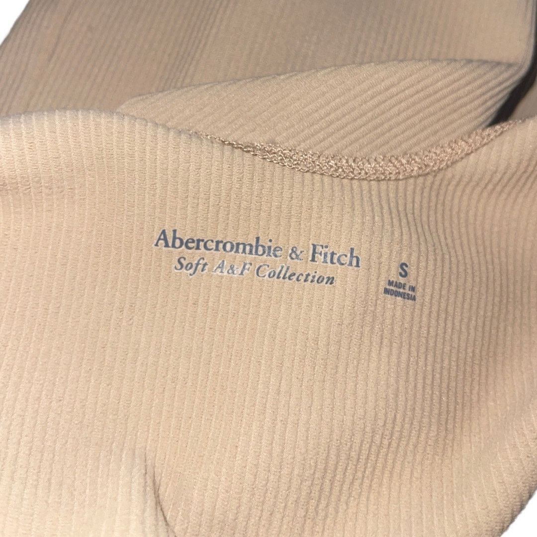 Abercrombie & Fitch Soft Collection Fit To Flatter Ribbed Mini Spaghetti Dress Size S / US 4 / IT 40 - 3 Thumbnail