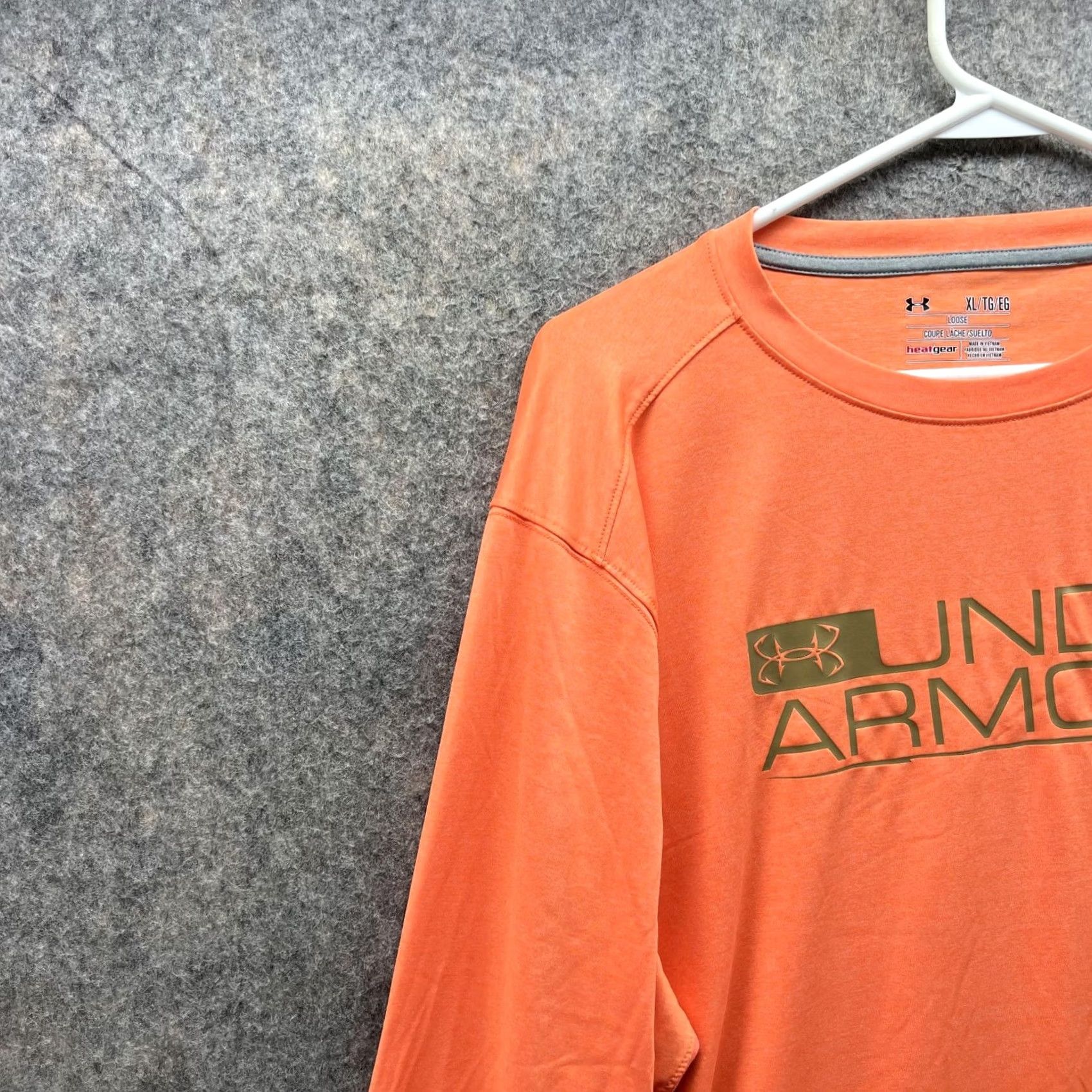 Under Armour Under Armour Shirt Men XL Orange Loose HeatGear Crewneck Tee Long Sleeve Size US XL / EU 56 / 4 - 3 Thumbnail