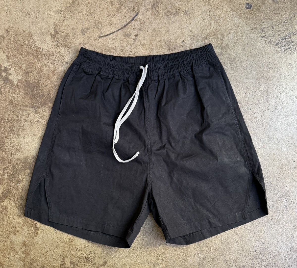 Rick Owens Rick Owens Shorts Size US 34 / EU 50 - 1 Thumbnail