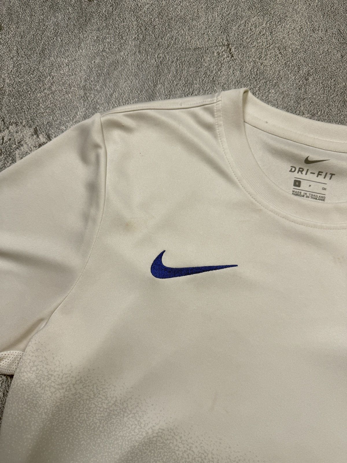 Chelsea Soccer Nike Chelsea FC Soccer Jersey Tee T Shirt Size s Size US S / EU 44-46 / 1 - 3 Thumbnail