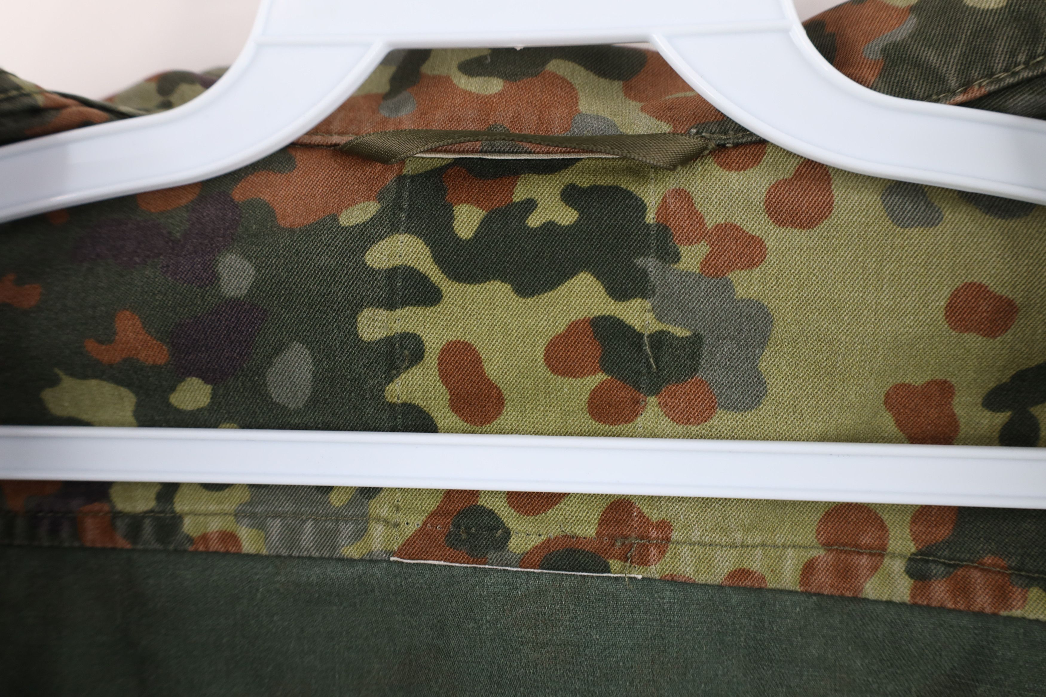 Vintage Vintage 90s German Military Camouflage Shirt Field Jacket Size US L / EU 52-54 / 3 - 11 Thumbnail