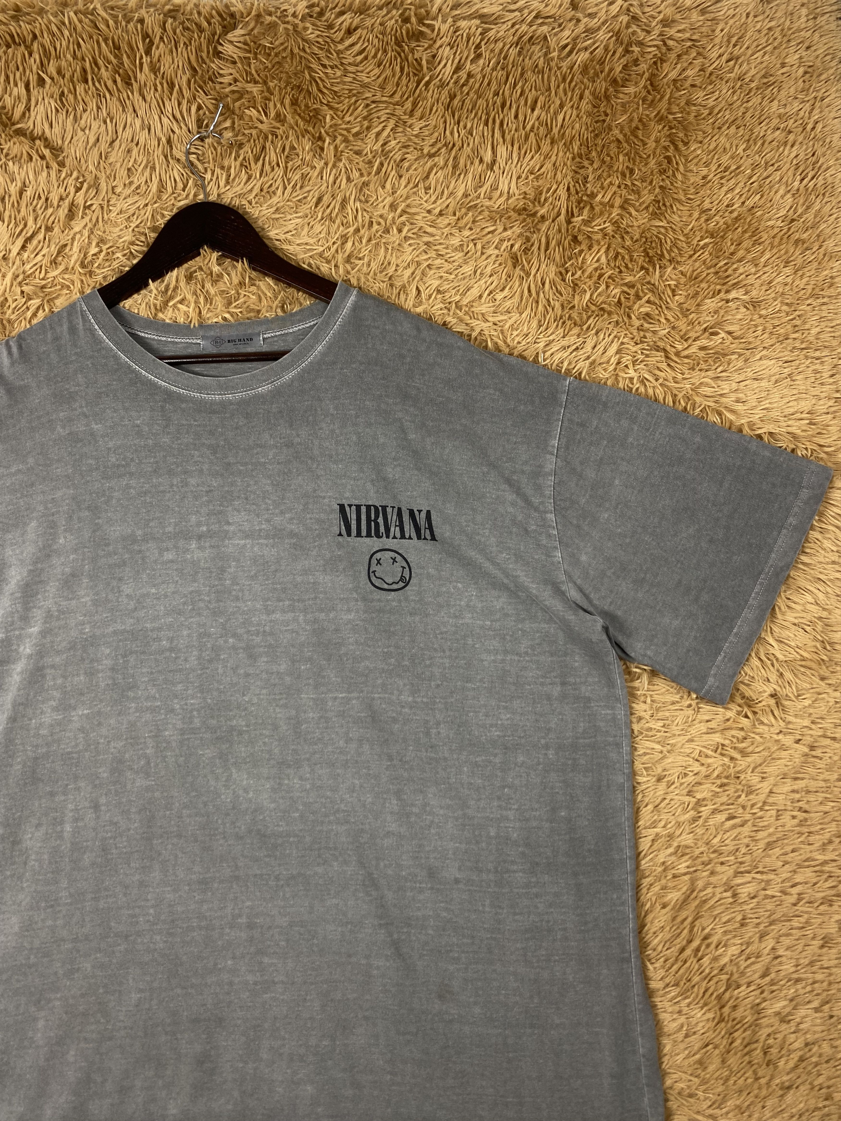 Nirvana Vintage Nirvana Shorts Sleeve T-Shirts PT0103 Size US XL / EU 56 / 4 - 4 Thumbnail