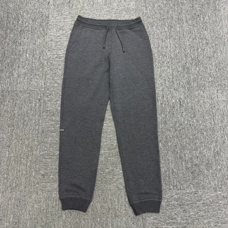 Louis Vuitton Louis Vuitton Casual Pants with Pocket Instructions Size US 30 / EU 46 - 1 Thumbnail
