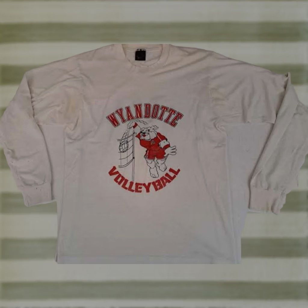 Fruit Of The Loom VINTAGE Wyandotte Volleyball Game Jersey Large USA Made Screen Stars Shirt Unisex Adults L White Cotton 1980s Football? Size US L / EU 52-54 / 3 - 1 Thumbnail