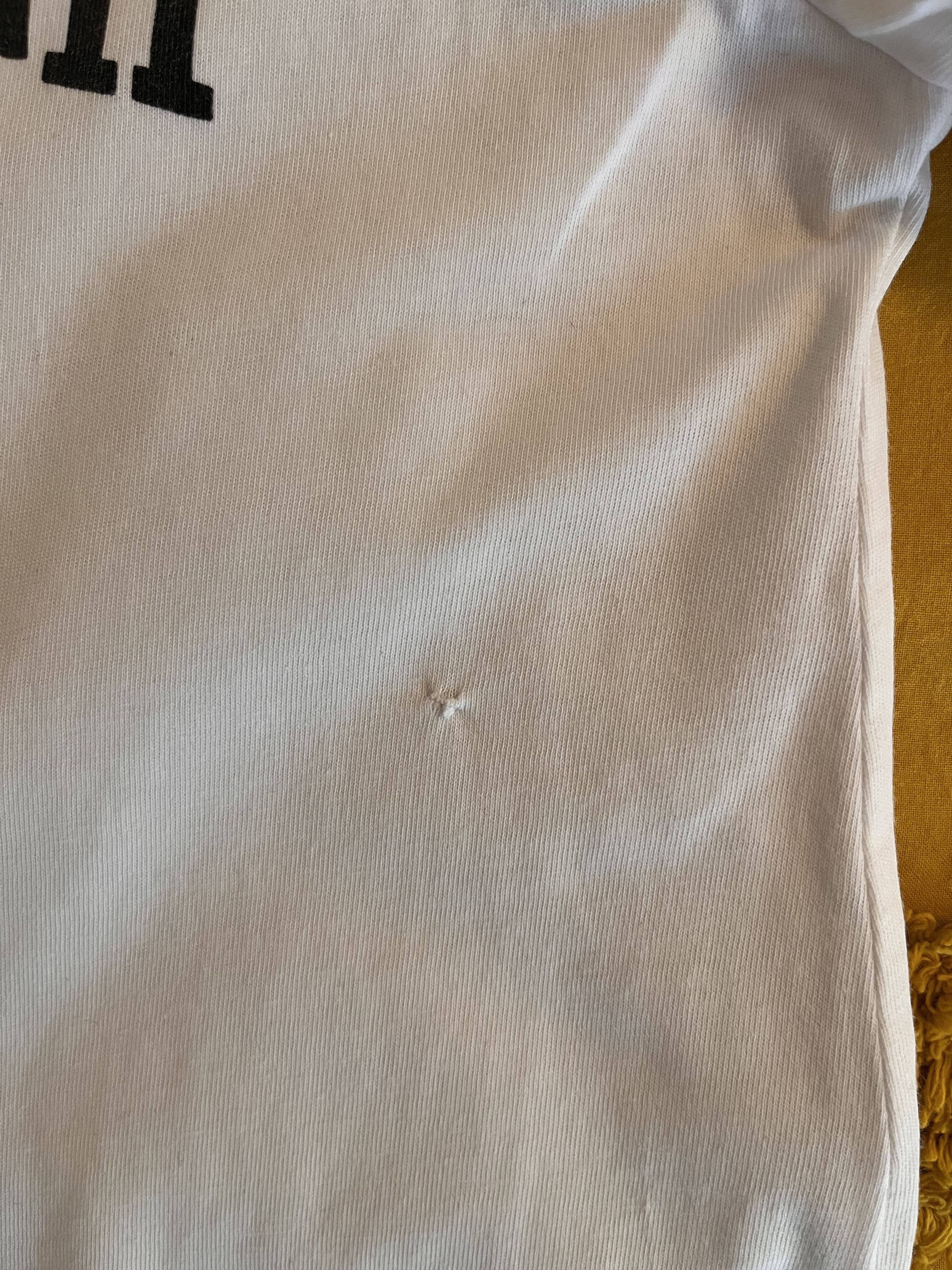 Gosha Rubchinskiy Gosha Rubchinskiy AW16 Logo Tee White Size US M / EU 48-50 / 2 - 7 Thumbnail