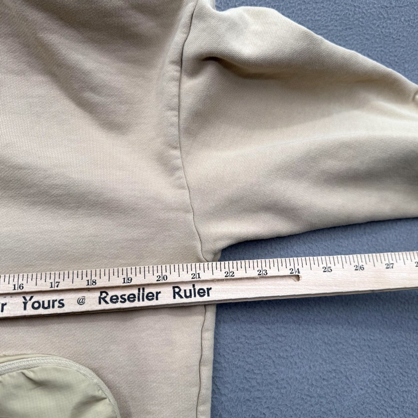 Adidas Adidas Originals Hoodie Mens Small Beige Utility Zip Pocket Pullover Sweatshirt Size US S / EU 44-46 / 1 - 3 Thumbnail