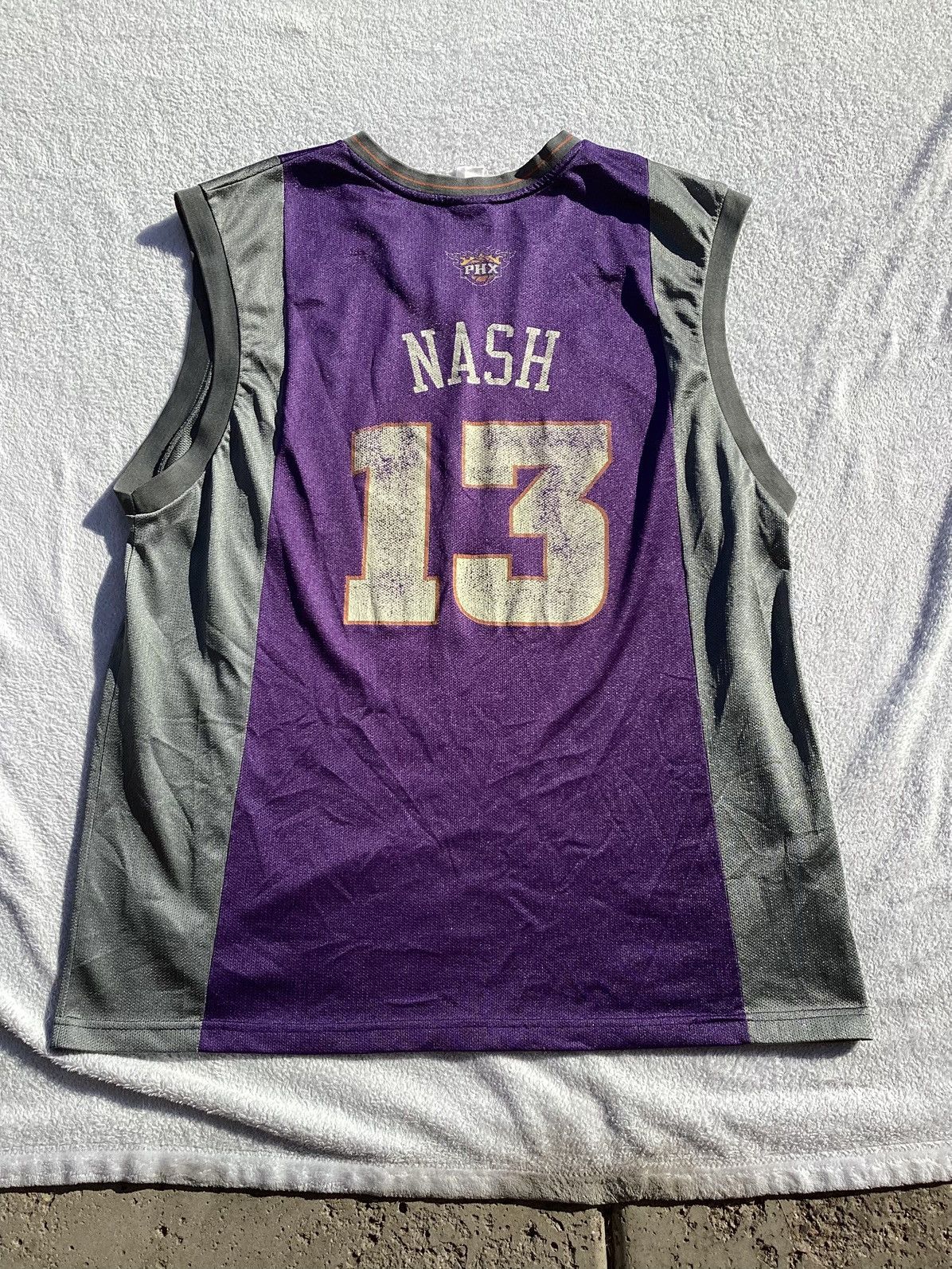 Reebok Vintage NBA Phoenix Suns number 13 Steve, Nash Reebok jersey Size US XL / EU 56 / 4 - 3 Thumbnail