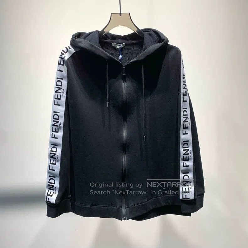 Fendi Fendi Logo Letter Printed Hooded Jacket Size M / US 6-8 / IT 42-44 - 1 Thumbnail