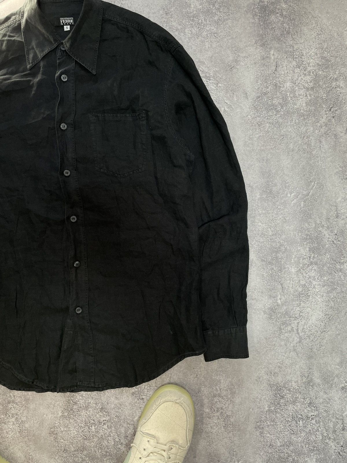 Gianfranco Ferre Vintage Gianfranco Ferre Shirt Collared linen flax Size US S / EU 44-46 / 1 - 2 Thumbnail