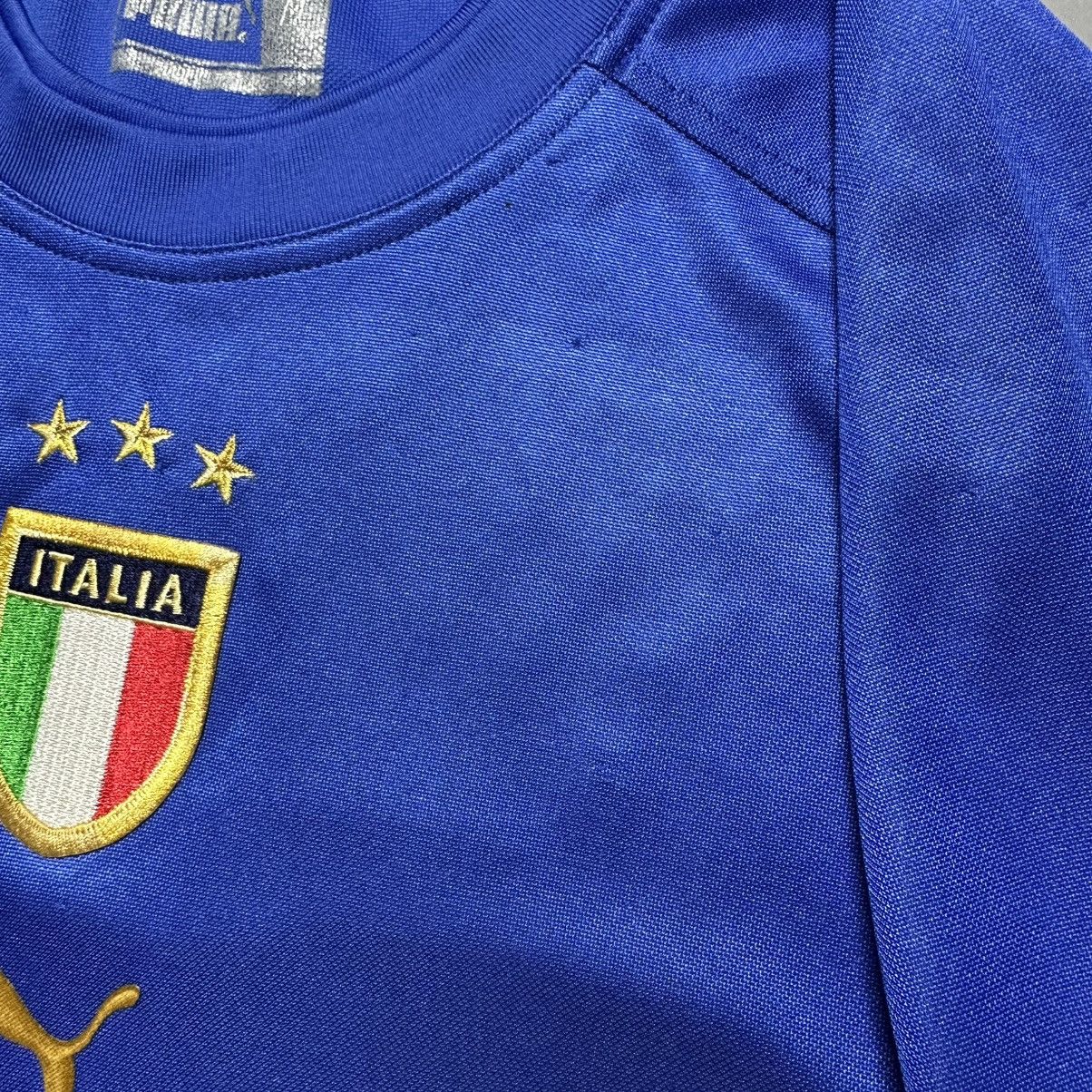 Puma ITALY PUMA 2004 EURO FOOTBALL SOCCER HOME JERSEY #10 BAGGIO Size US M / EU 48-50 / 2 - 9 Thumbnail