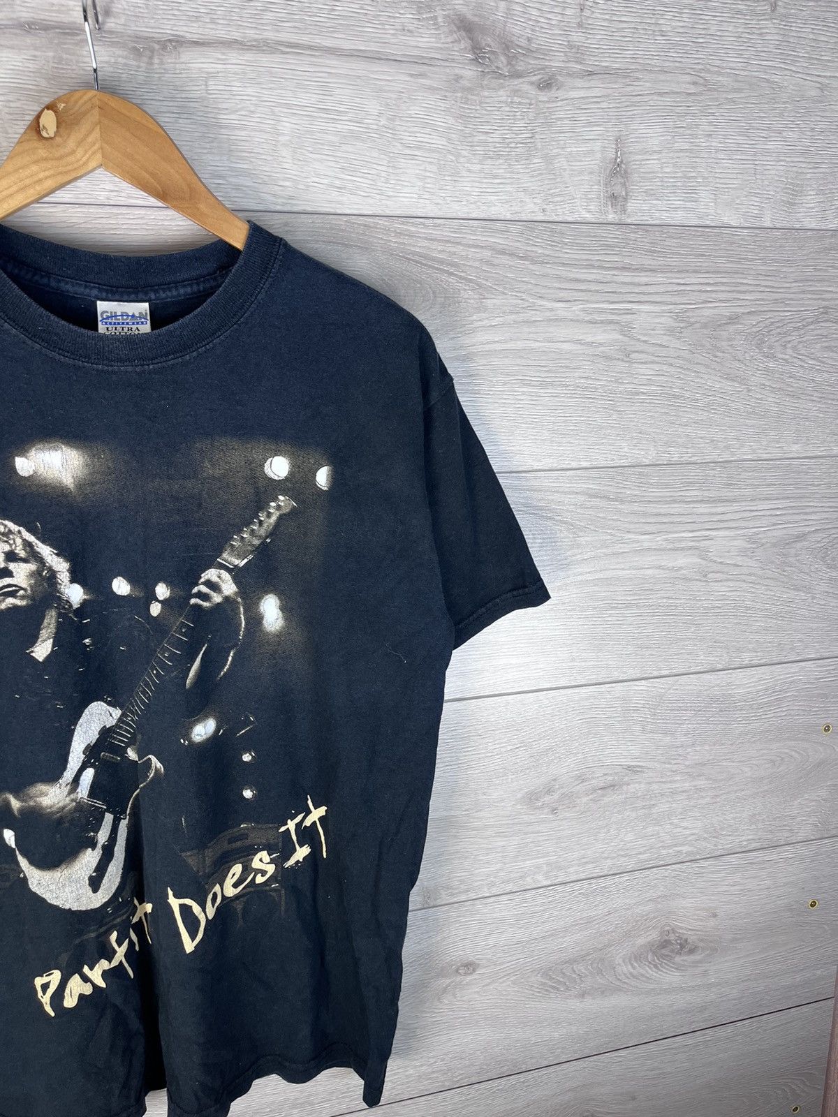 Fruit Of The Loom Vintage men’s merch t-shirt Panfitt Doesit size M Size US M / EU 48-50 / 2 - 3 Thumbnail