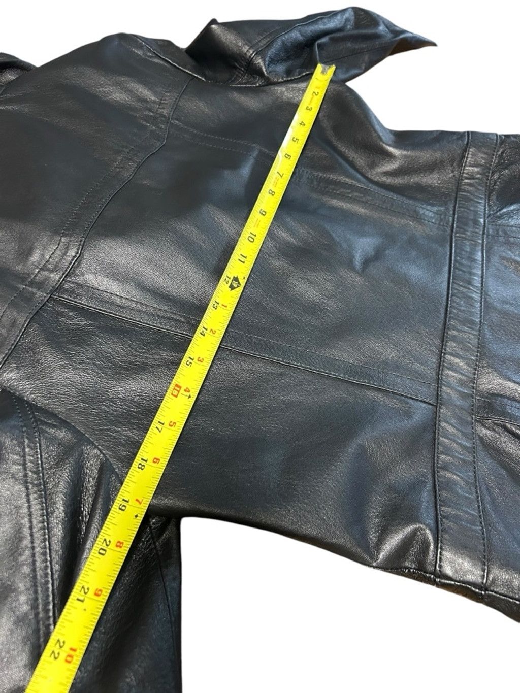 Danier DANIER Woman's Black Leather Jacket with Red Tapestry Size S / US 4 / IT 40 - 14 Thumbnail