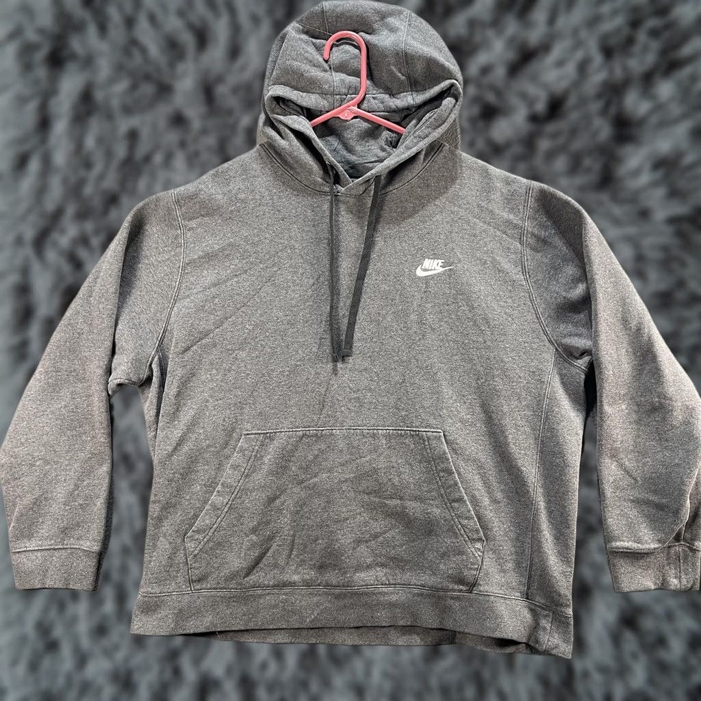 Nike VINTAGE Nike Hoodie Mens XL Gray Pullover Sweatshirt Swoosh Logo Fleece Athletic Pocket Size US XL / EU 56 / 4 - 1 Thumbnail