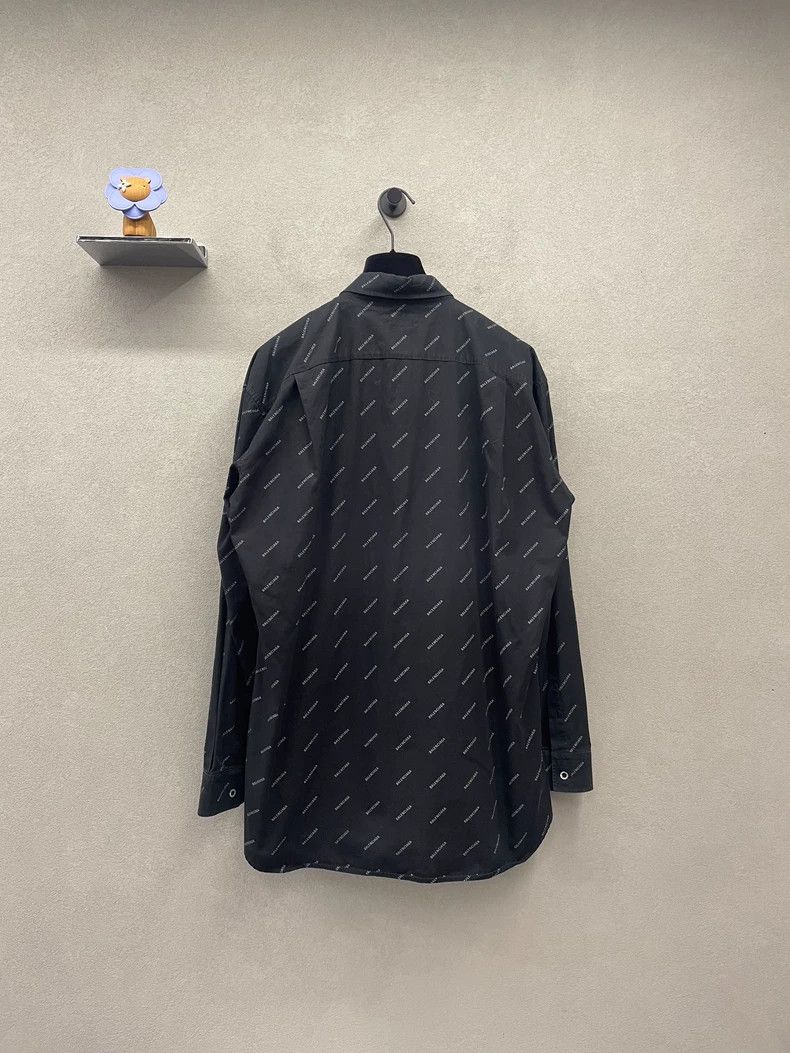 Balenciaga Balenciaga size 38 Black Logo Full Print Casual Shirt~ Siz Size XS / US 0-2 / IT 36-38 - 4 Thumbnail