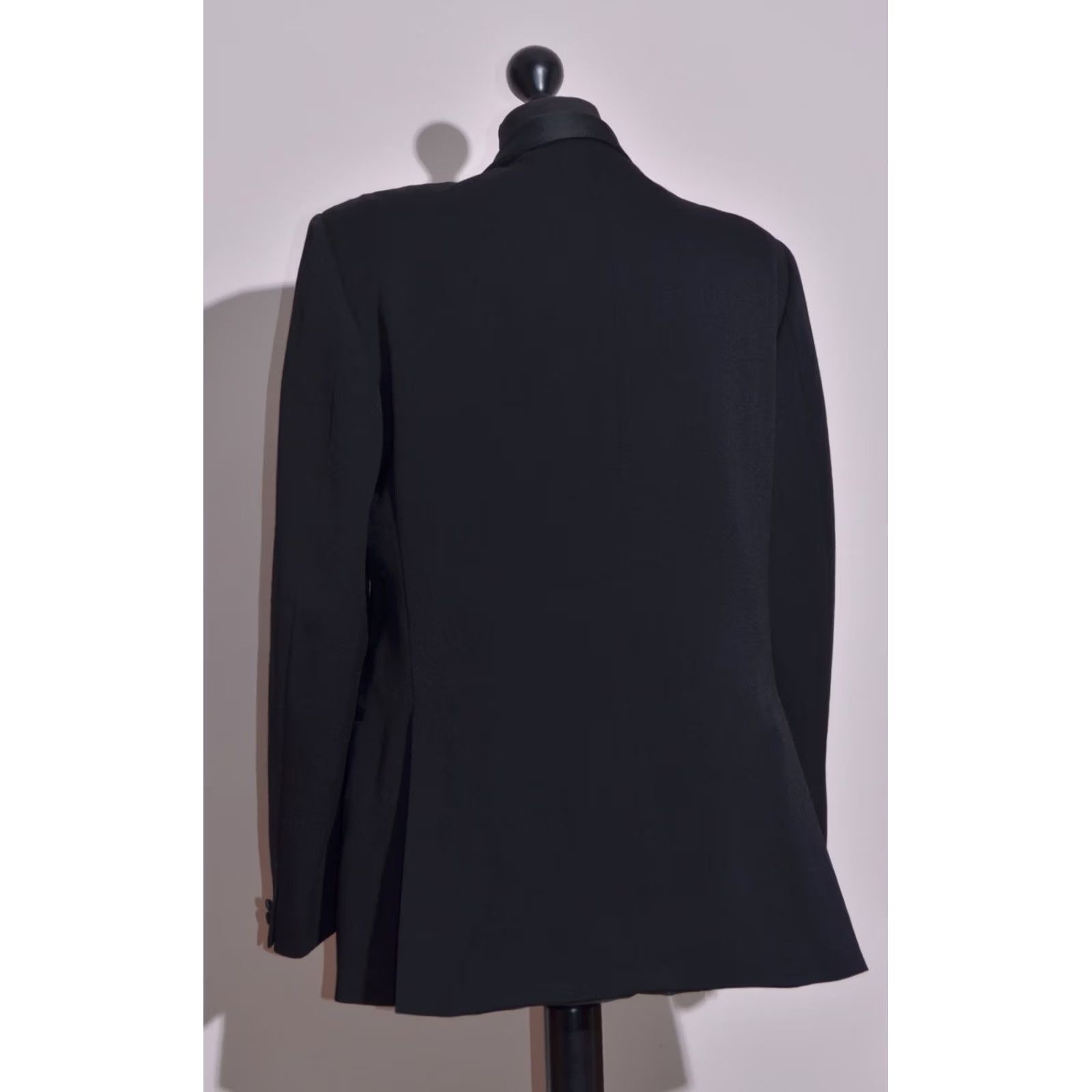 Gieves & Hawkes Gieves & Hawkes Savile Row Black Wool Tuxedo Dinner Jacket Slim Fit XL Shirt Mens Jacket Size 46R - 4 Thumbnail