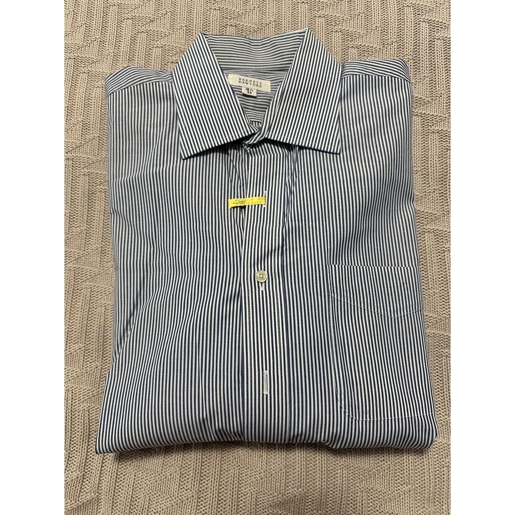 Barneys New York Barneys New York blue striped button down size 16.5 Size US L / EU 52-54 / 3 - 1 Thumbnail