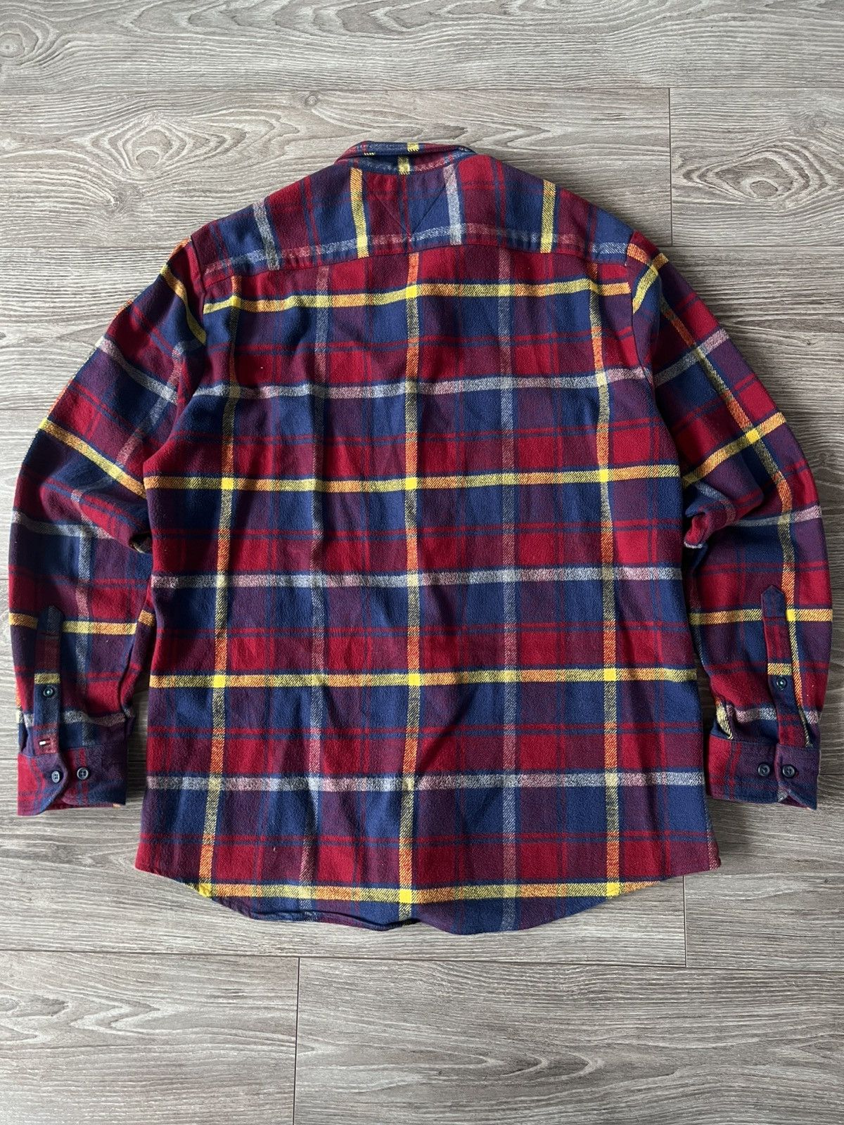 Tommy Hilfiger ‼️Tommy Hilfiger Flanel Teddy Type Sleeve Logo Shirt‼️ Size US XL / EU 56 / 4 - 16 Thumbnail