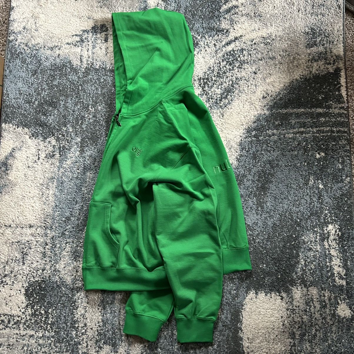 Bottega Veneta nul1.org (nu-14) slime green YKK full zip wide boxy cropped Size US L / EU 52-54 / 3 - 1 Thumbnail