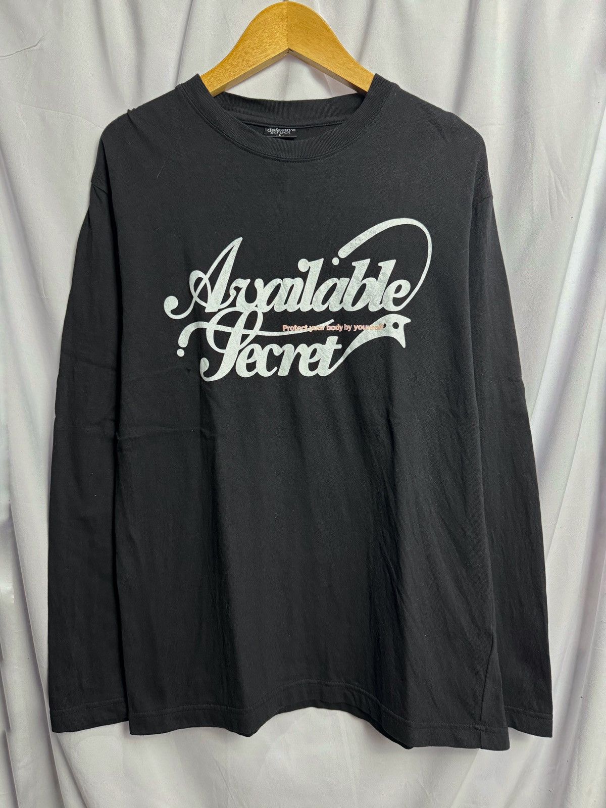 Hysteric Glamour Defective Struct "Available Secret" Long Sleeve Size US L / EU 52-54 / 3 - 1 Thumbnail