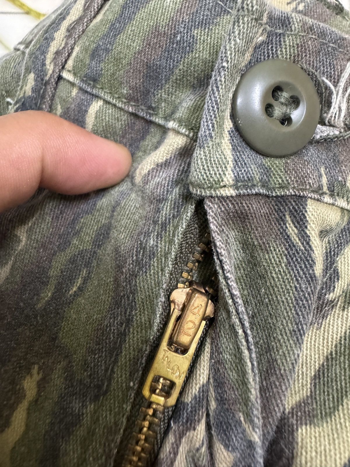 Realtree Vintage Spartan Realtree Camouflage Baggy Talon Zip Trouser Size US 29 - 15 Thumbnail