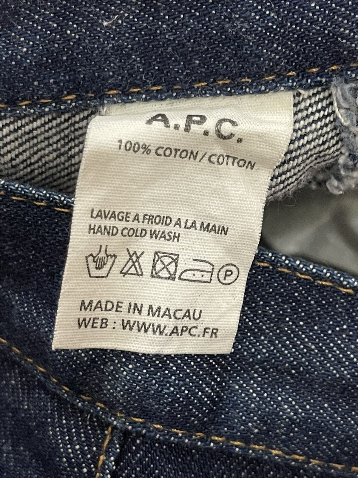 A.P.C. 💸BINDING OFFER💸 A.P.C New Standard Selvedge Denim Jeans Size US 27 - 7 Thumbnail