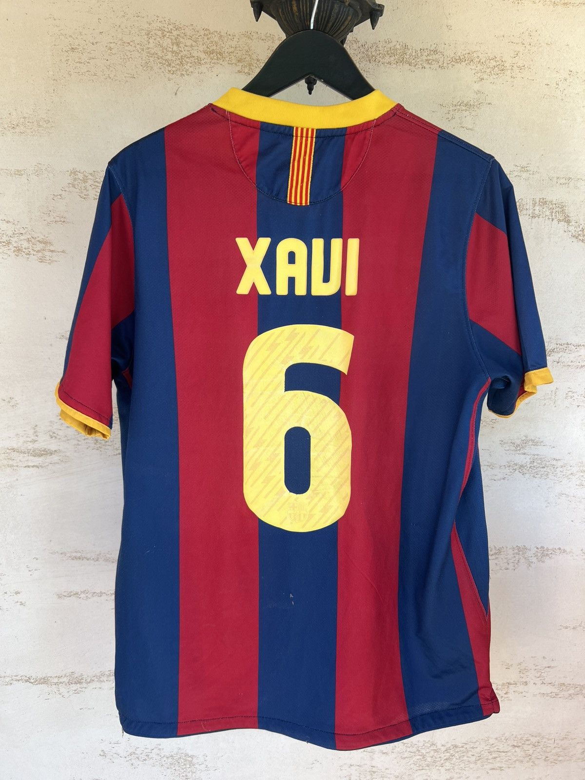 Nike ❤️💙VINTAGE FC.BARCELONA HOME JERSEY XAVI HYPE RARE BEST Size US M / EU 48-50 / 2 - 15 Thumbnail