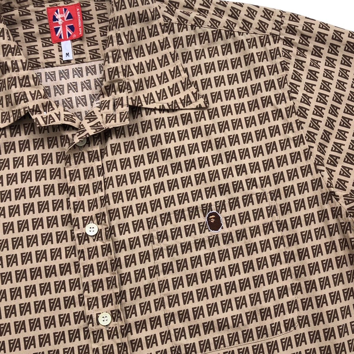 Bape BA Monogram Button Up S/S Shirt Size US M / EU 48-50 / 2 - 6 Thumbnail
