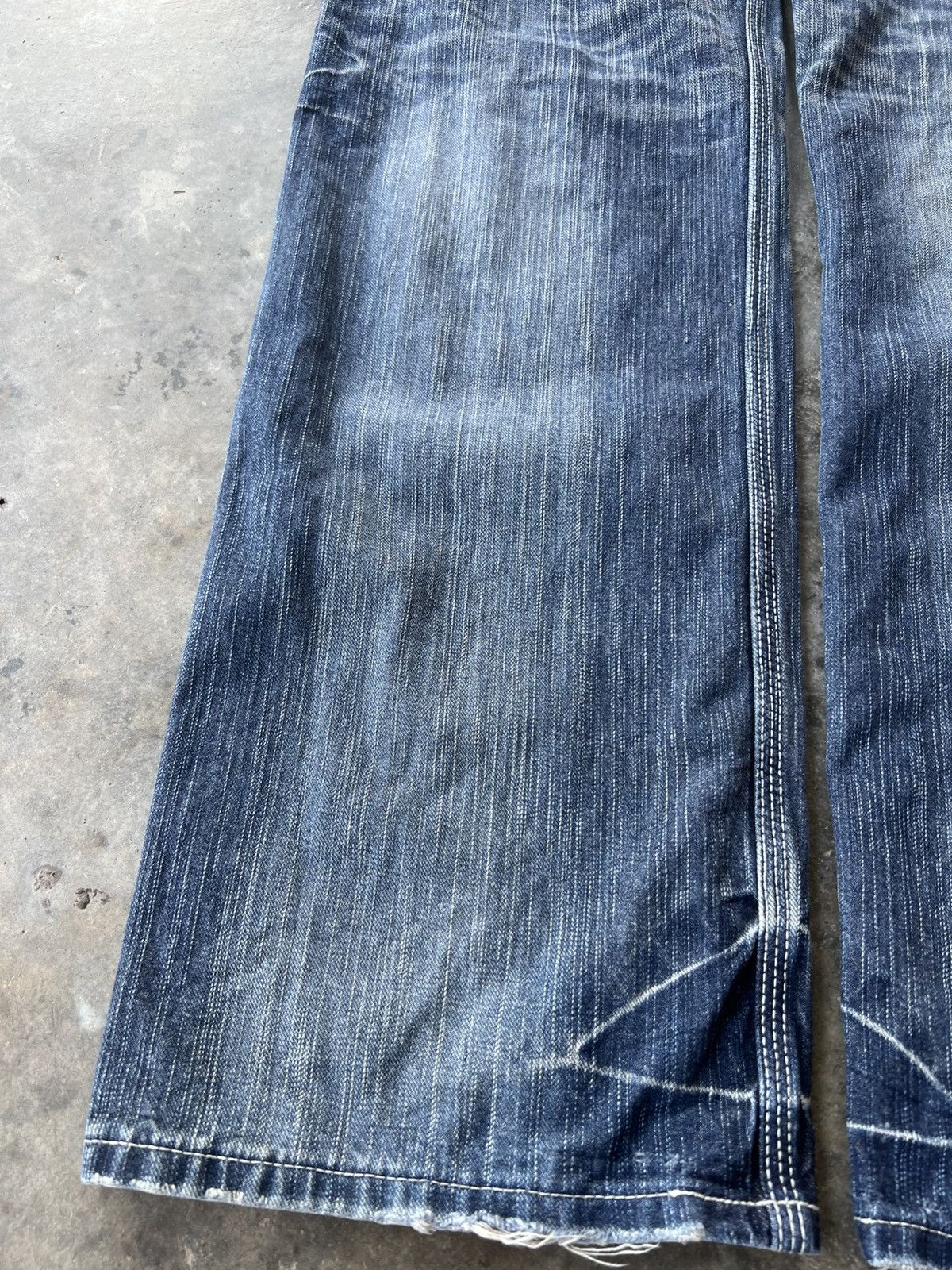 Edwin 💥Flare 💥Vintage Edwin XVS Distress Washed Jean Size US 33 - 10 Thumbnail