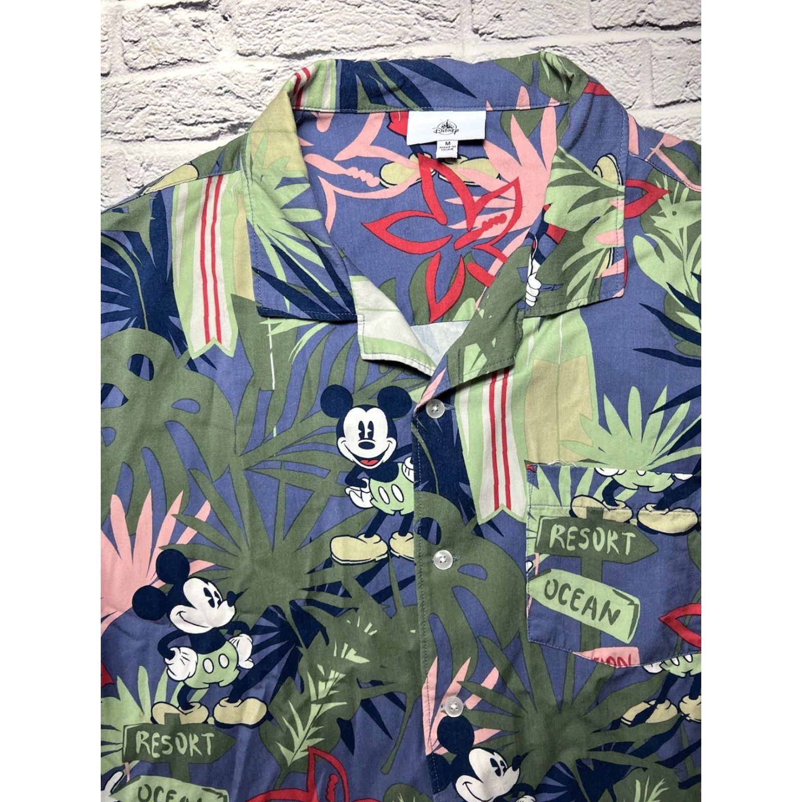 Disney Disney Disney Vacation Resort Floral Mickey Print Hawaiian Camp Shirt M Size US M / EU 48-50 / 2 - 2 Thumbnail
