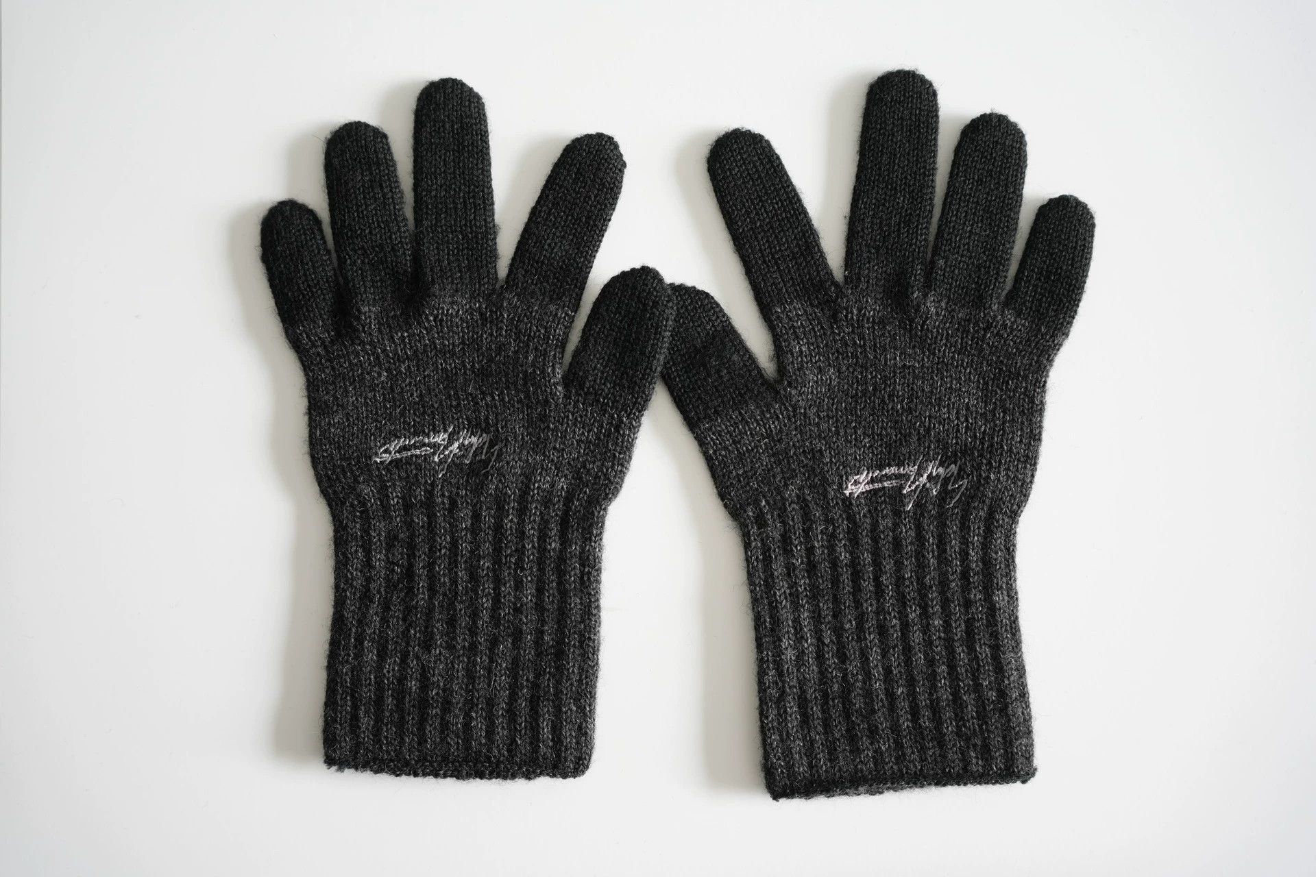 Yohji Yamamoto Yohji Yamamoto 17AW Wool Logo Gloves Black Grey Size ONE SIZE - 2 Thumbnail