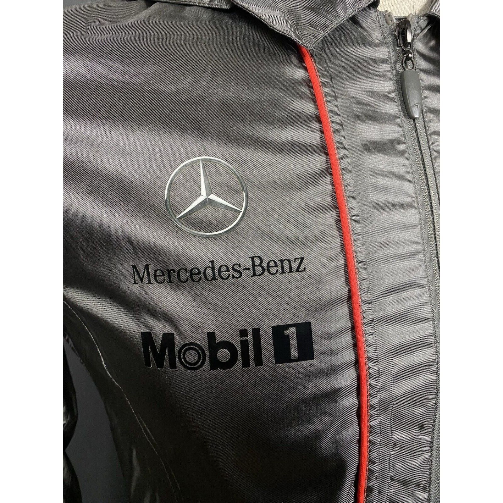 Other Vodafone Mclaren Mercedes Men's Gray Windbreaker Jacket Siz Size US S / EU 44-46 / 1 - 7 Thumbnail