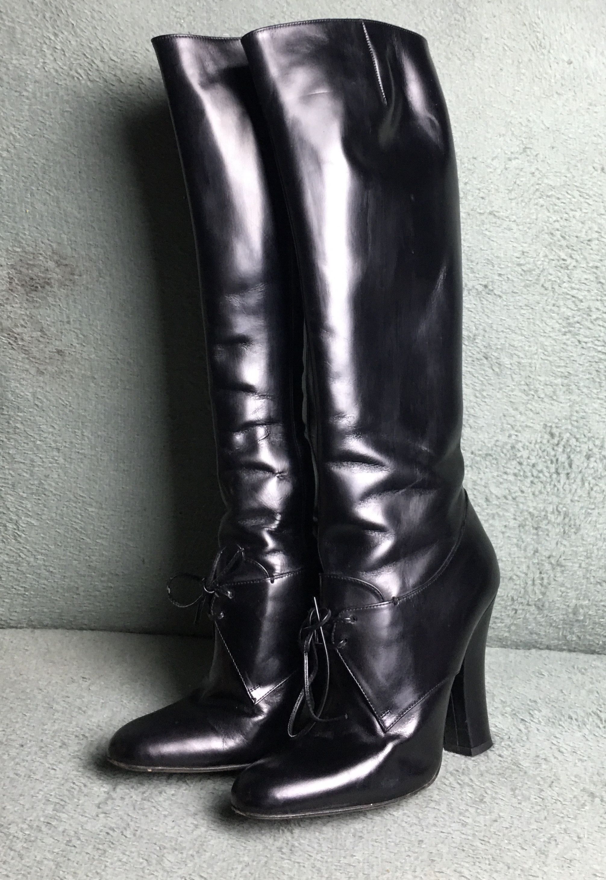 Yves Saint Laurent Yves Saint Laurent Black Patent Leather High Boots EU 38.5 Size US 8.5 / IT 38.5 - 1 Thumbnail
