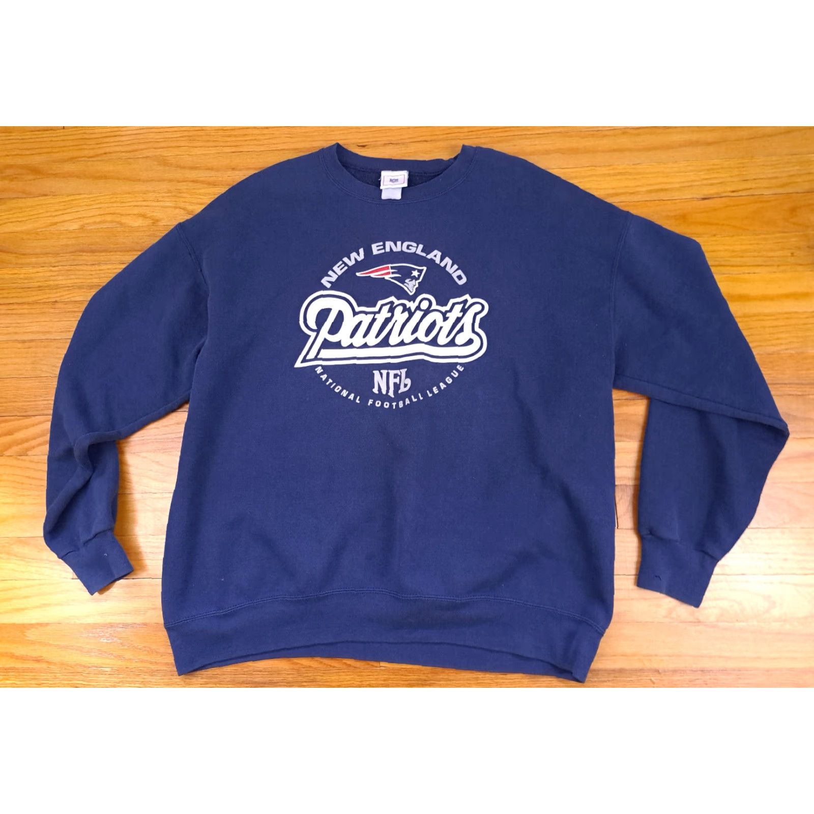 NFL New England Patriots NFL Sweatshirt XL Blue Shirt Men Pullover Patriots Football All Seasons Size US XL / EU 56 / 4 - 2 Thumbnail