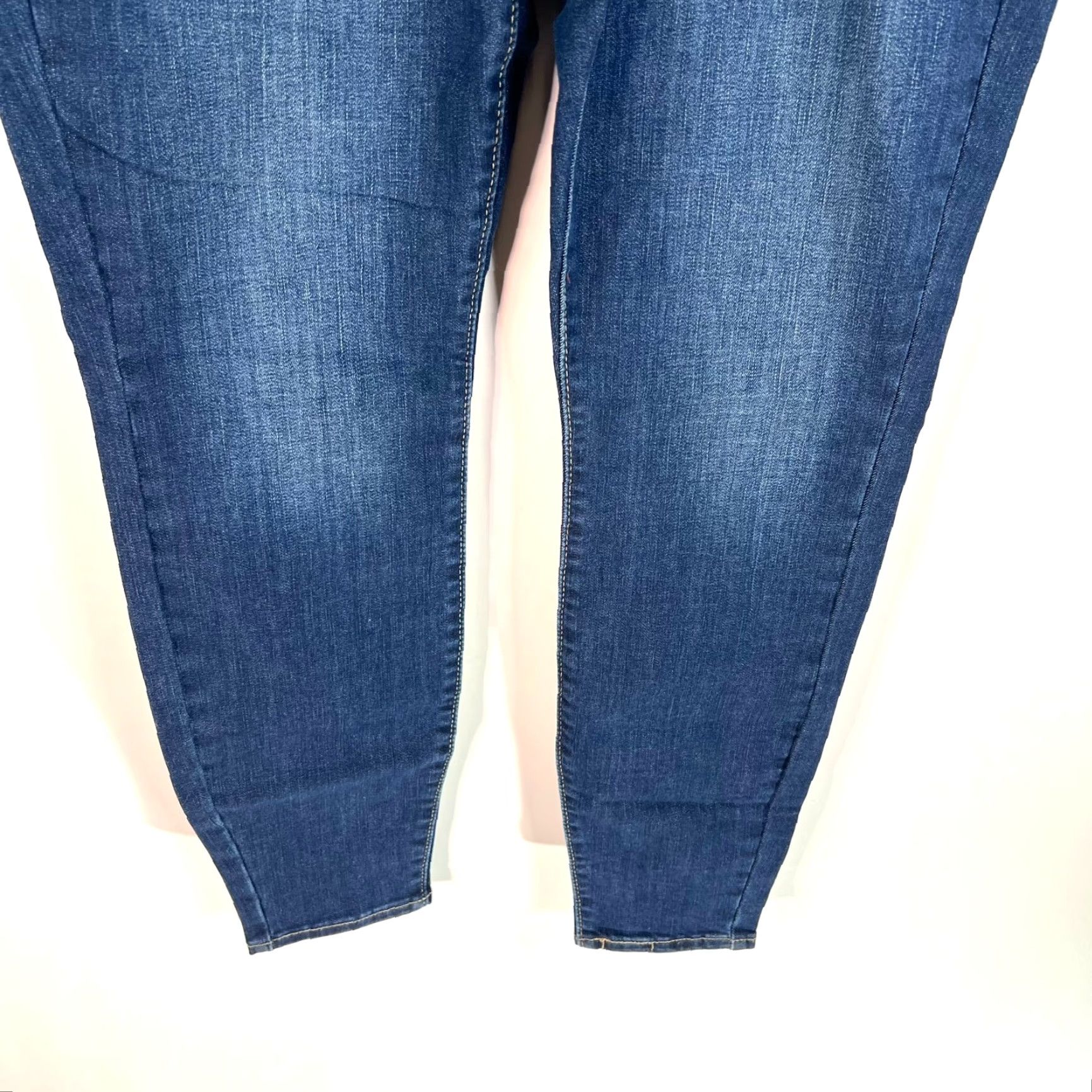 Levi's Levi's Signature Simply Stretch Denim Jeans Womens Size 10 (32X29) Blue Size 32" / US 10 / IT 46 - 4 Thumbnail