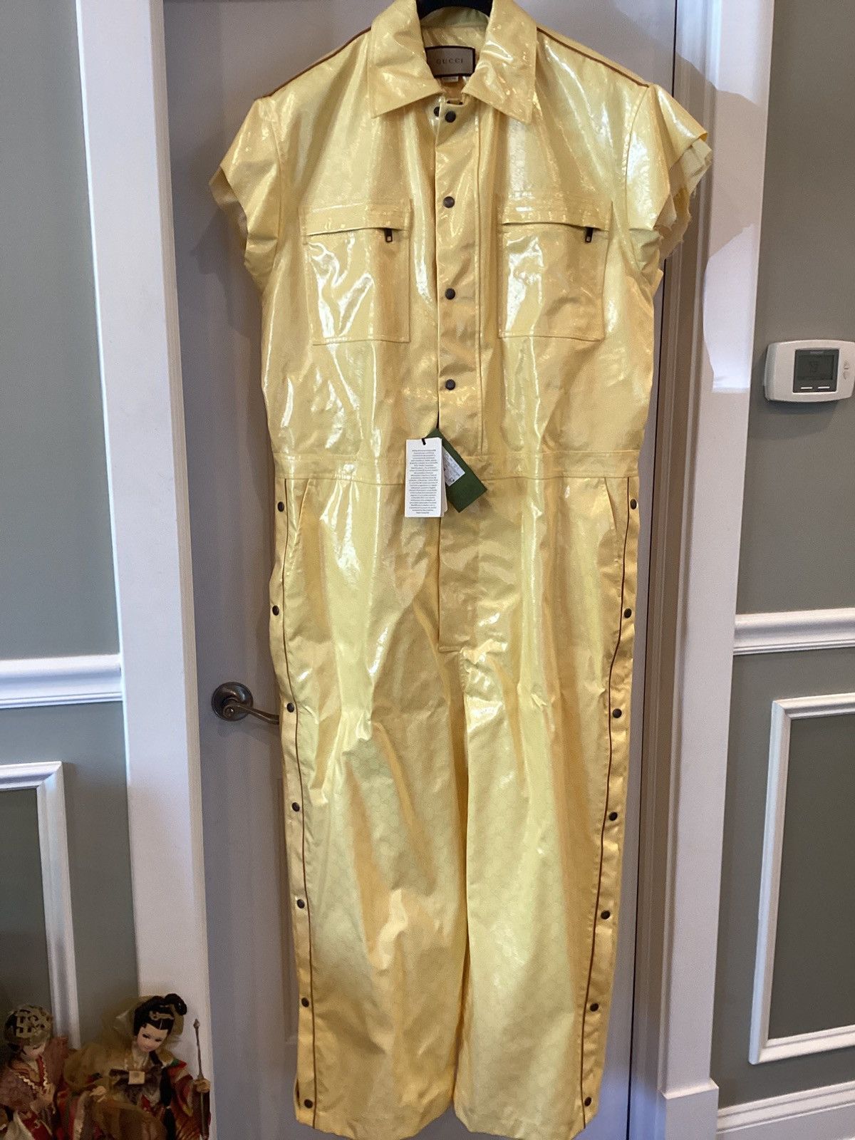 Gucci Gucci Yellow Patent Coated Cotton Sleeveless Utility Jumpsui Size US 44 / EU 60 - 1 Thumbnail