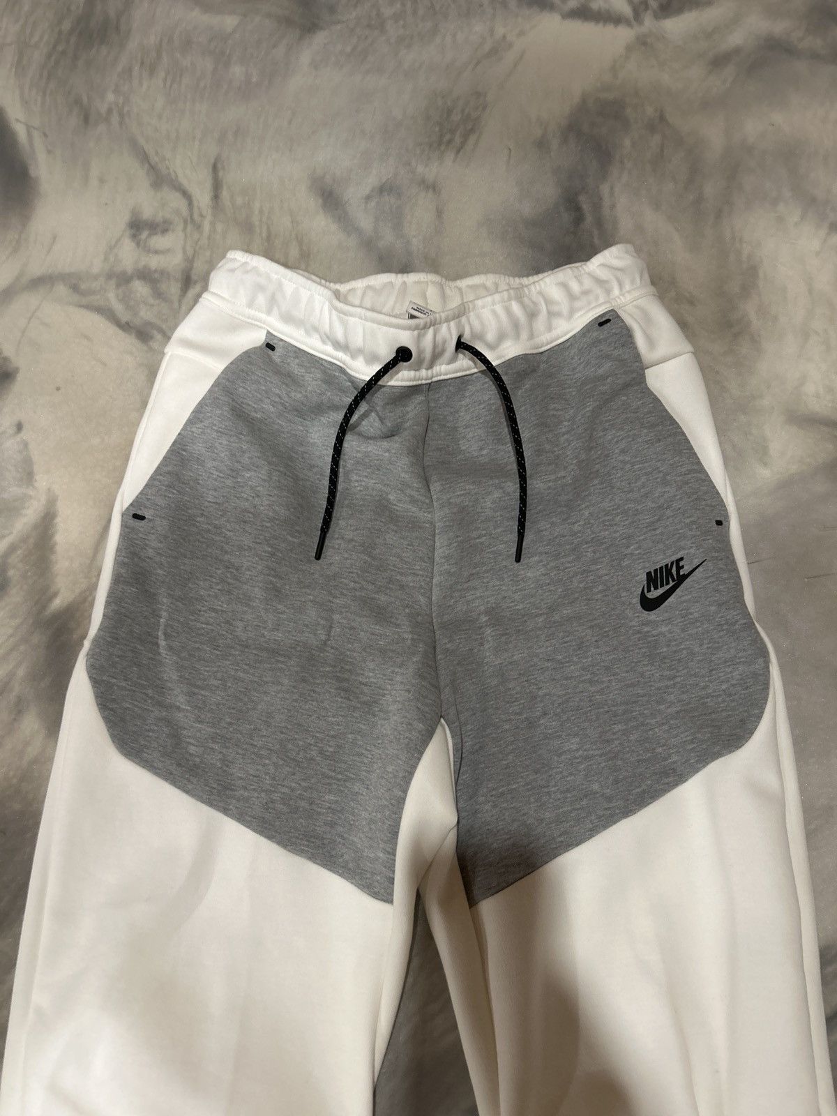 Nike Nike tech fleece sweatpants Size US 30 / EU 46 - 2 Thumbnail