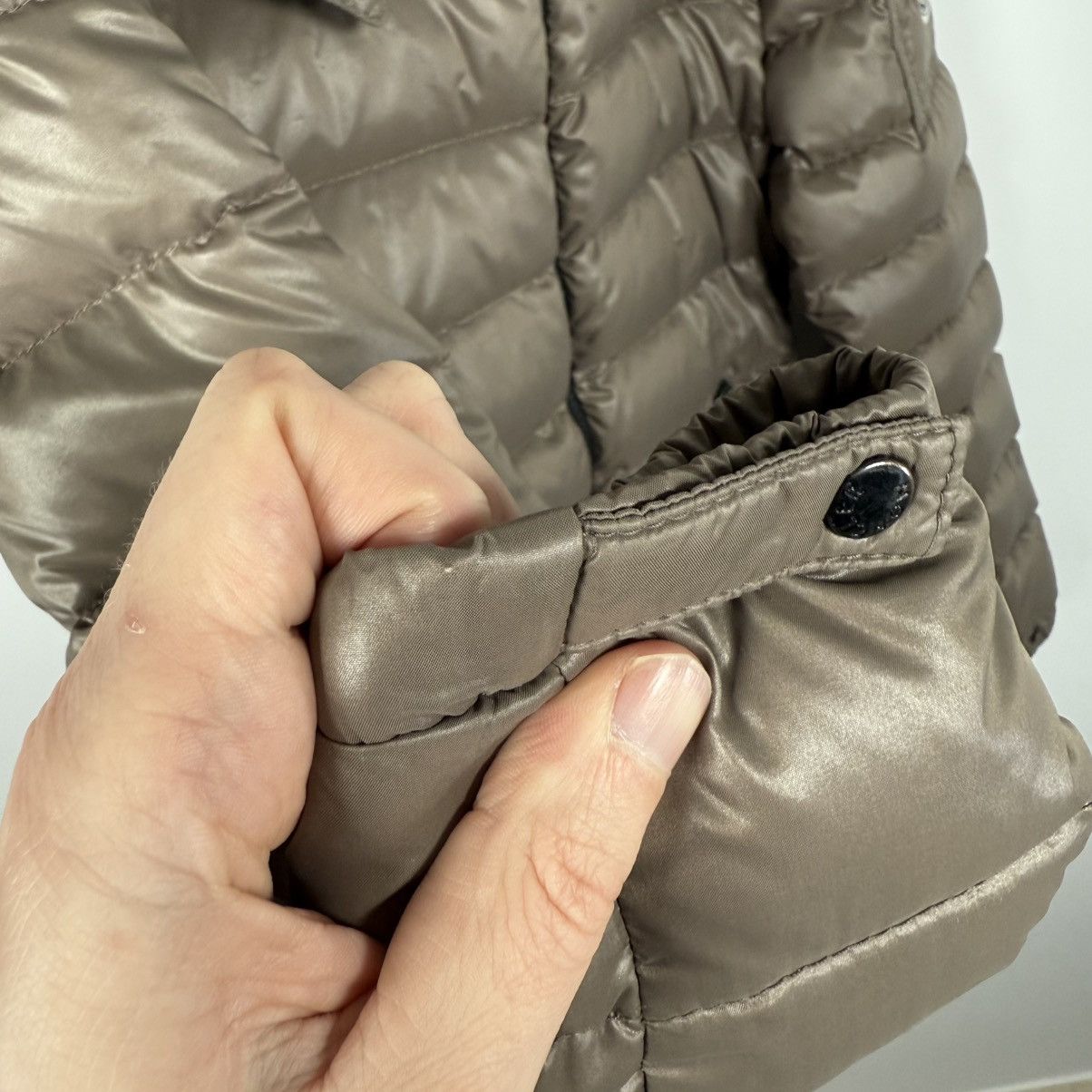 Moncler Moncler Bady Women’s Down Puffer Jacket Size 0 (XS) Beige Size XS / US 0-2 / IT 36-38 - 5 Thumbnail