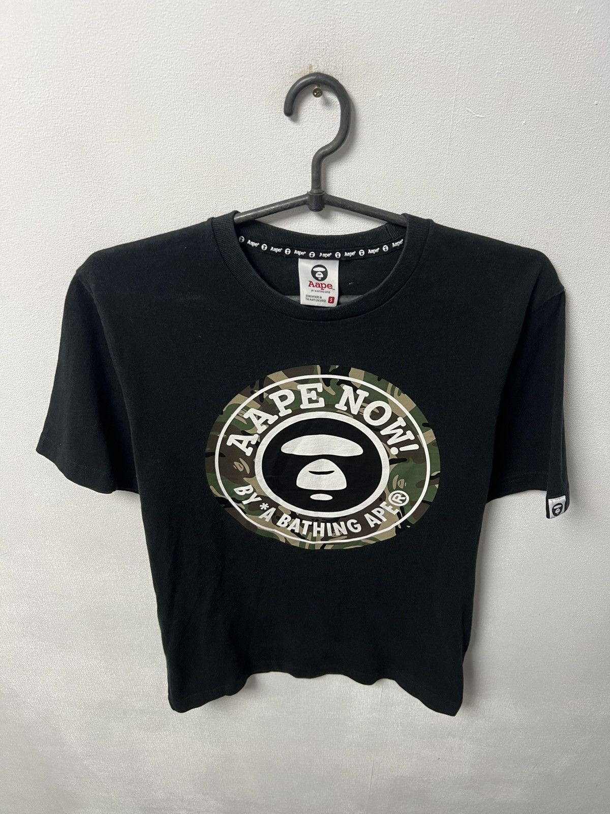 Aape Aape circle logo t-shirt tee big logo Size US S / EU 44-46 / 1 - 2 Thumbnail