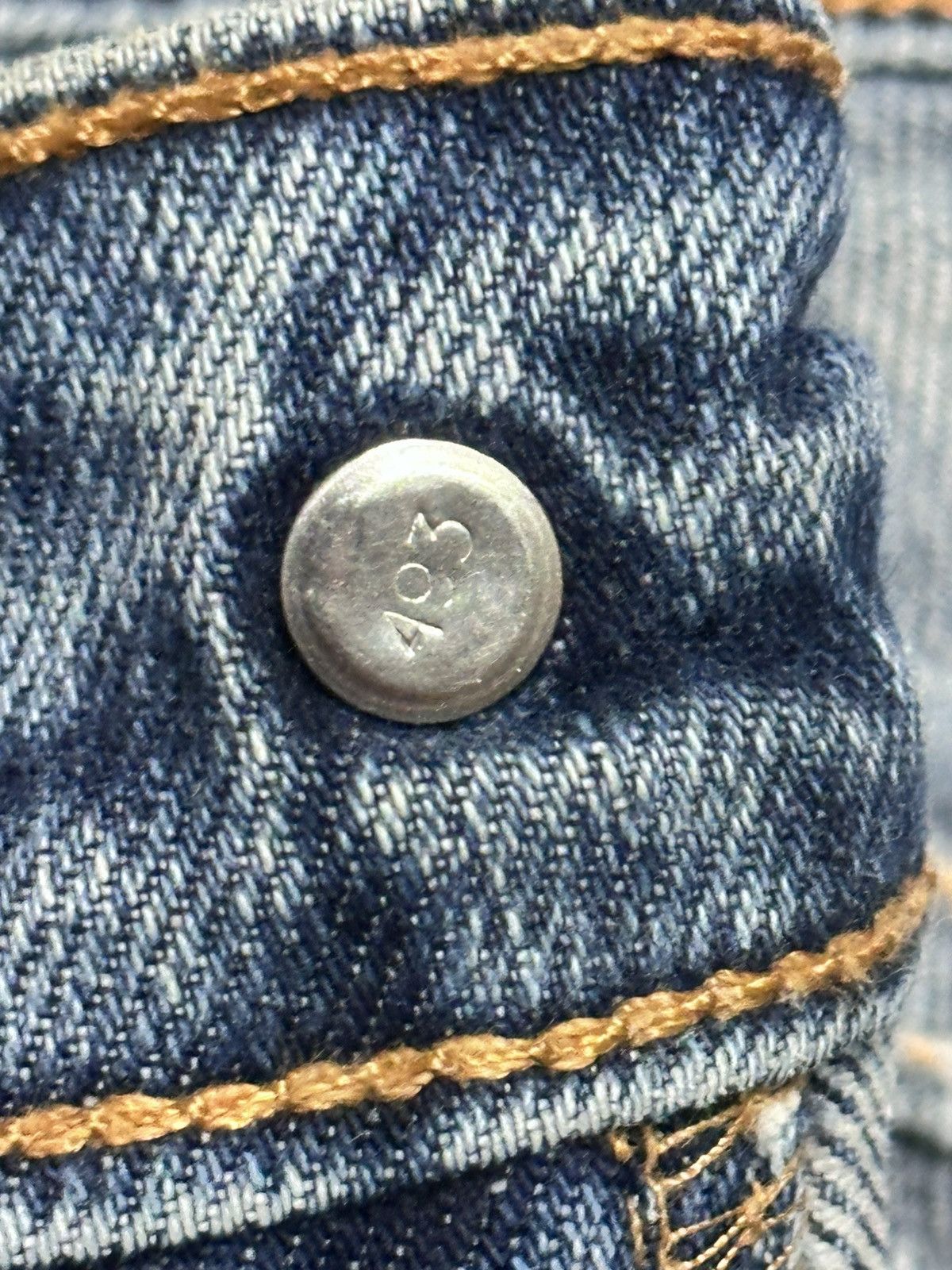 Levi's Vintage Levi’s 518 Super Low BootCut Jeans With Faded Wash Size US 31 - 11 Thumbnail