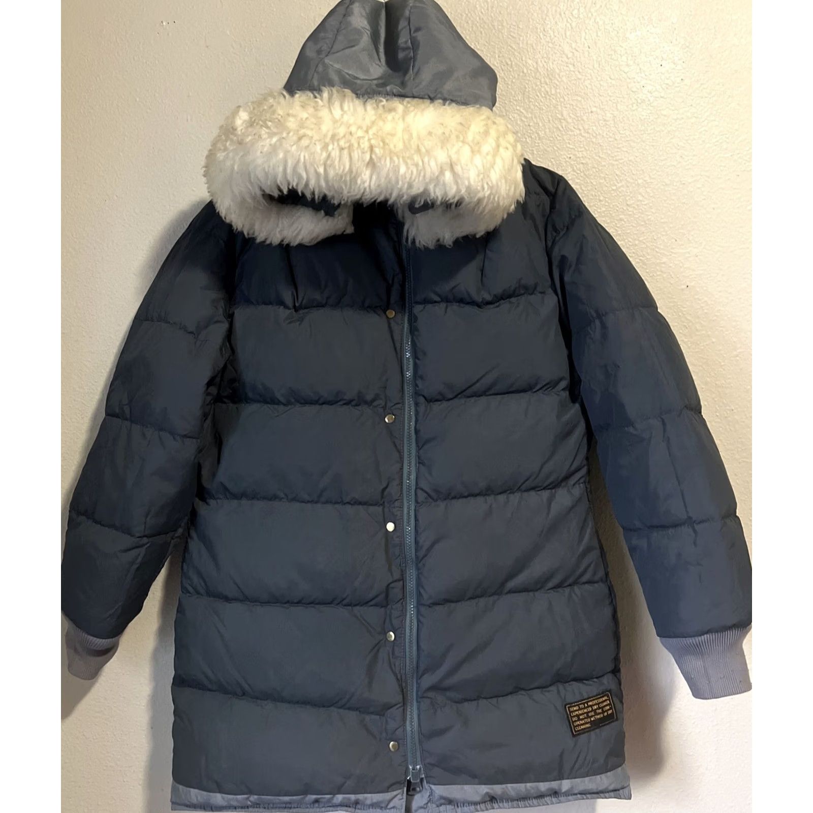 Eddie Bauer VINTAGE Eddie Bauer Goose Down Parka Womens Jacket L Green 70s Retro Insulated Full Zip Hooded Long Sleeve, Quilted, Faux Fur, Belt, Down Model J1146 Size L / US 10 / IT 46 - 4 Thumbnail