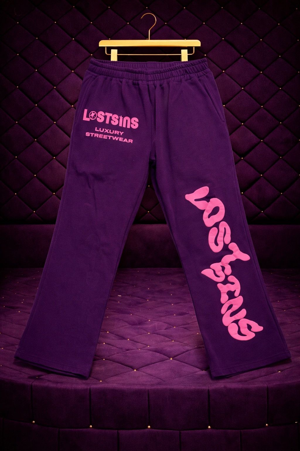 Other LOST BINS SPELLOUT LOGO JOGGER SWEATPANTS Size US 32 / EU 48 - 1 Preview