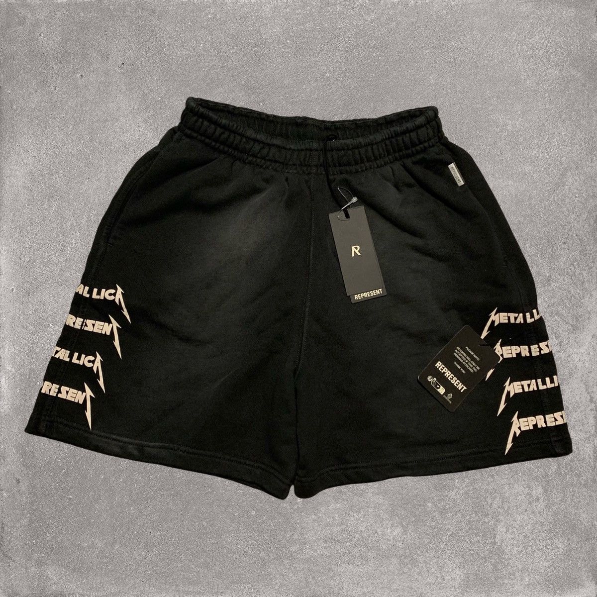 Represent Clo. Represent Small Shorts Metallica Local Crew Stained Black Size US 30 / EU 46 - 1 Thumbnail